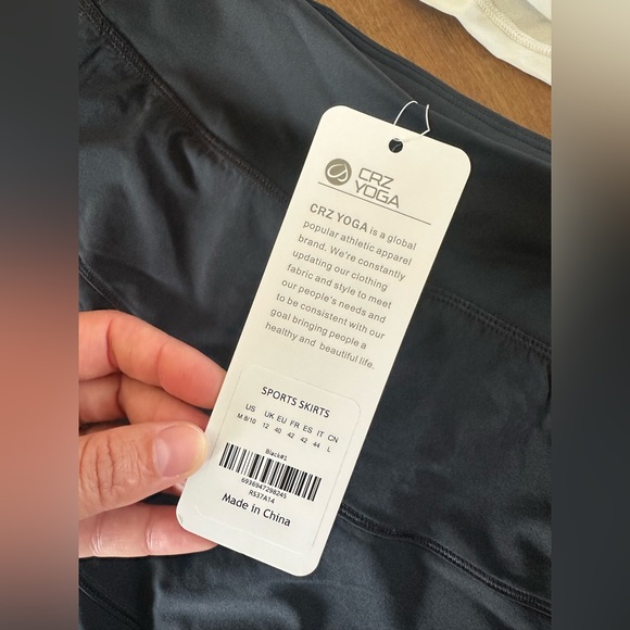 Set of 2 CRZ YOGA Womens High waisted Tennis Skirts 3 Pockets Skorts M - NWT - Picture 8 of 10